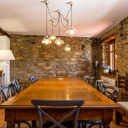 Casa Joan De Holiday home *